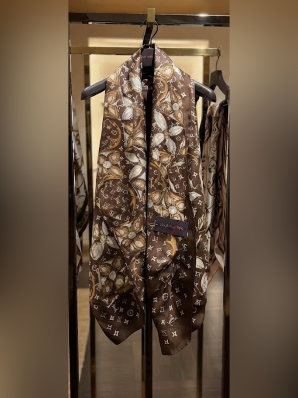 Brand New ! Brown Patterned 100 Silk Scarf Style